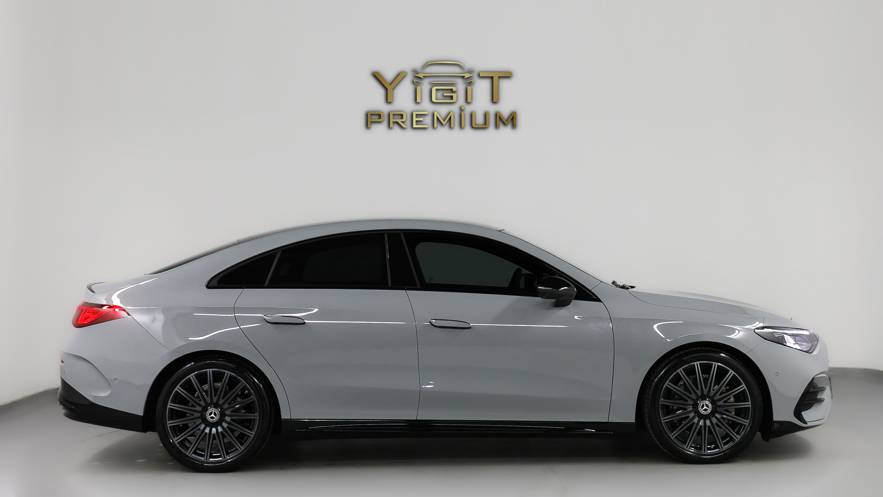 MERCEDES CLA 220 AMG 4MATİC